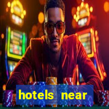 hotels near hollywood casino pa