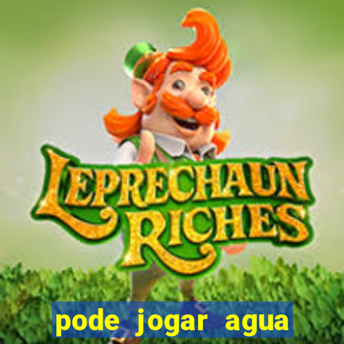 pode jogar agua fervente na pia